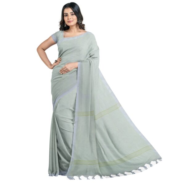 Zari Striped White Silk Handloom Saree with Blouse Piece